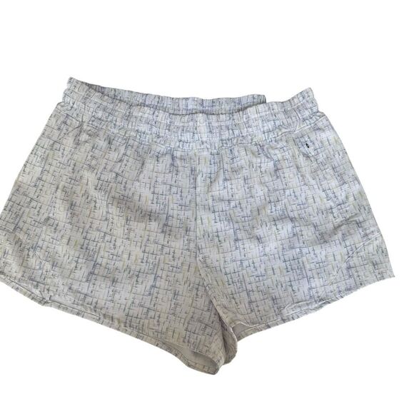 CALIA Women's Mid Rise Infinity Run Short Thatch Marks Cool Multi size XS NWT - Picture 3 of 9